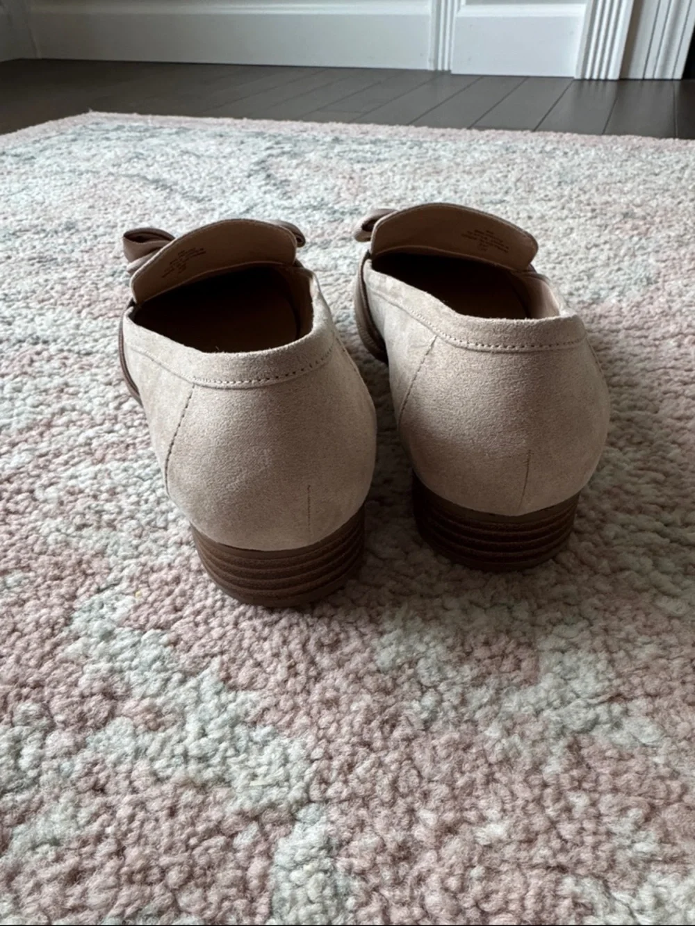 Bandolino Bow-Accent Loafers - Picture 4 of 4